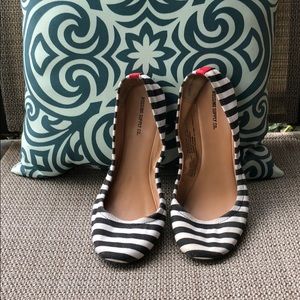 Missimo stripped flats